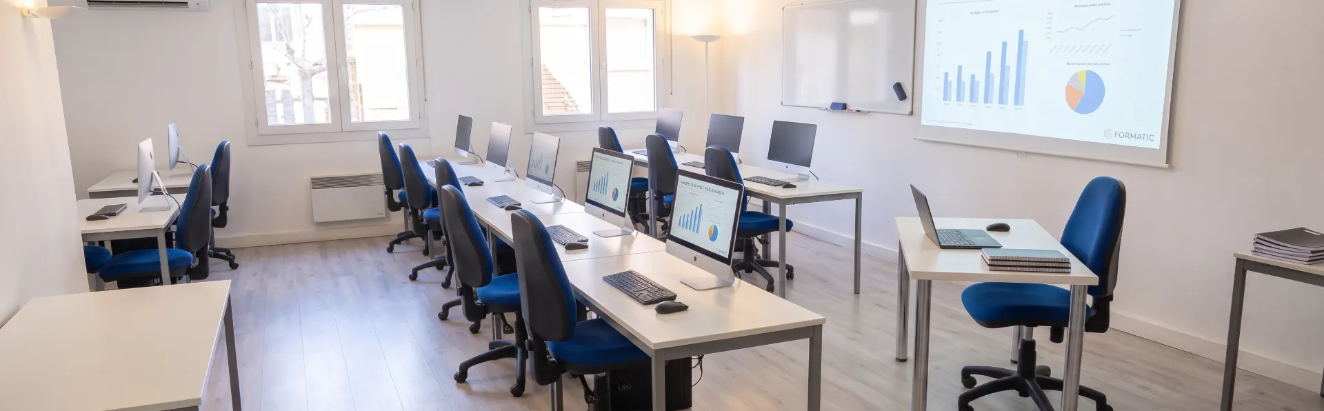 Salle Lumière 10 postes